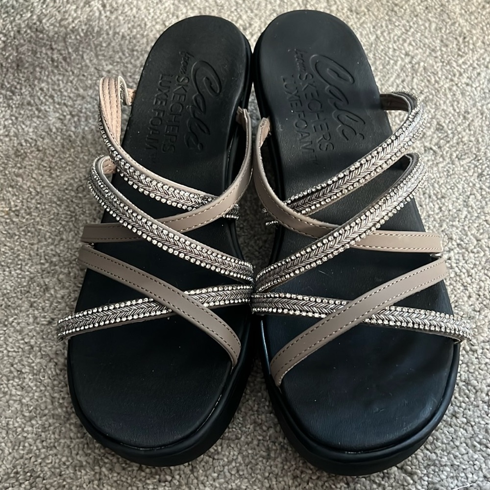 Women’s Sketcher Sandal Brand New